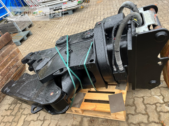 Cat MP318 - Demolition shears: picture 2 Cat MP318 - Demolition shears: picture 2