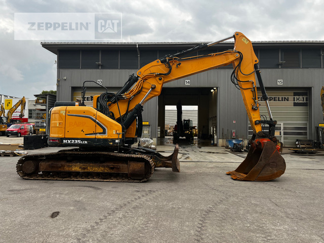 Hyundai HX235LCR - Crawler excavator: picture 5 Hyundai HX235LCR - Crawler excavator: picture 5