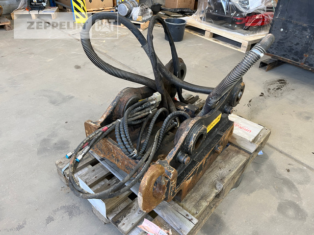 Oilquick Deutschland GmbH OQ 70/55 ex 320GC - Quick coupler for Construction machinery: picture 2 Oilquick Deutschland GmbH OQ 70/55 ex 320GC - Quick coupler for Construction machinery: picture 2