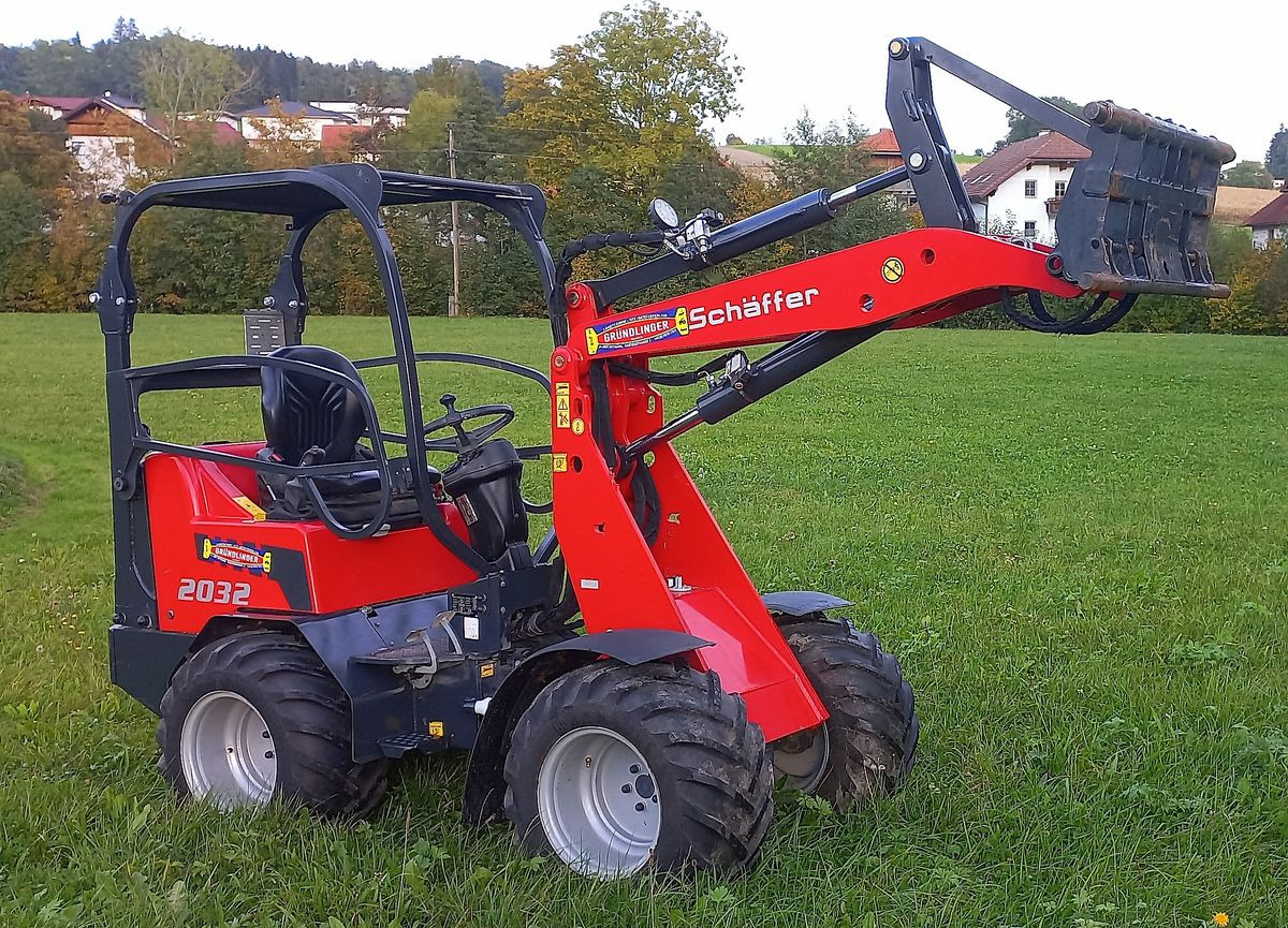Schäffer Schäffer 2032 - Compact loader: picture 1 Schäffer Schäffer 2032 - Compact loader: picture 1