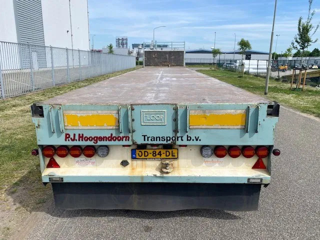 Floor robuuste vlakke oplegger ,uitschuifbaar, ,stuurassen, 20 mtr met stalen bodem/frame. kranenprofiel. - Dropside/ Flatbed semi-trailer: picture 5 Floor robuuste vlakke oplegger ,uitschuifbaar, ,stuurassen, 20 mtr met stalen bodem/frame. kranenprofiel. - Dropside/ Flatbed semi-trailer: picture 5