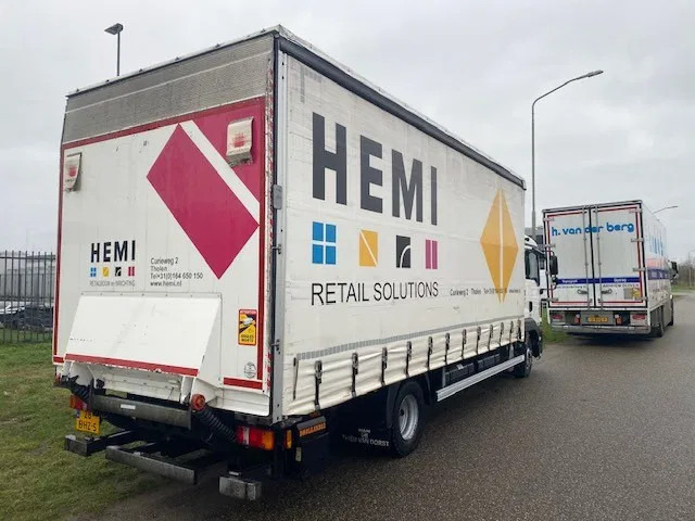 MAN TGL 12.250 schuifzeil met laadklep , euro 6 apk gekeurd - Curtainsider truck: picture 3 MAN TGL 12.250 schuifzeil met laadklep , euro 6 apk gekeurd - Curtainsider truck: picture 3