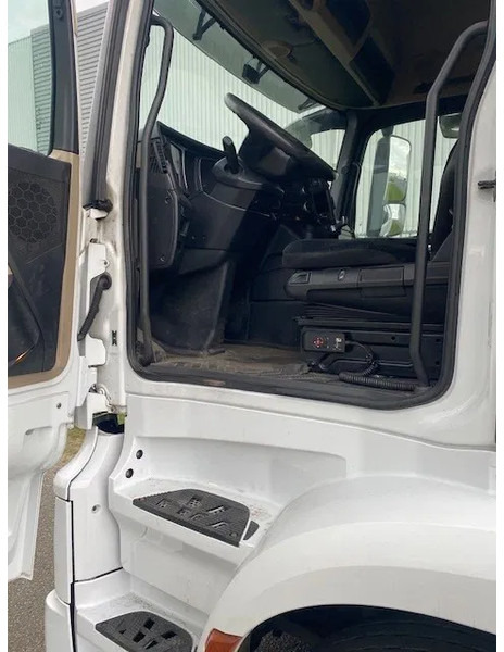 Mercedes-Benz Actros 1840 stream space cabine met spoilers zonneklep, apk gekeurd - Tractor unit: picture 5 Mercedes-Benz Actros 1840 stream space cabine met spoilers zonneklep, apk gekeurd - Tractor unit: picture 5