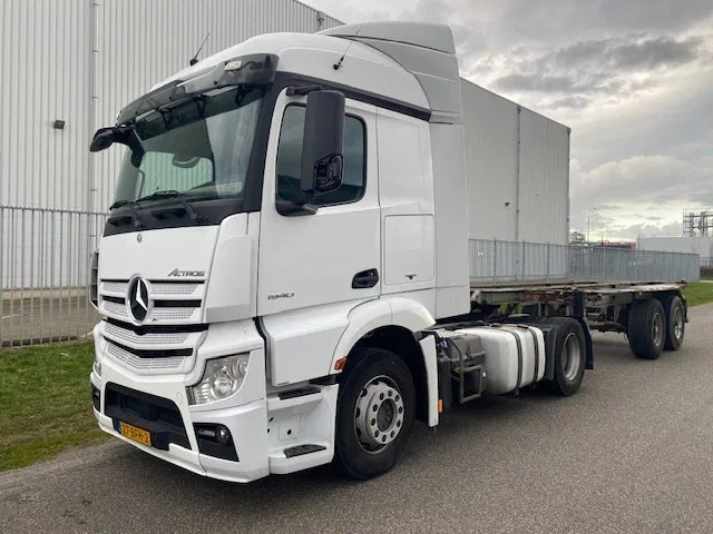 Mercedes-Benz Actros 1840 stream space cabine met spoilers zonneklep, apk gekeurd - Tractor unit: picture 1 Mercedes-Benz Actros 1840 stream space cabine met spoilers zonneklep, apk gekeurd - Tractor unit: picture 1
