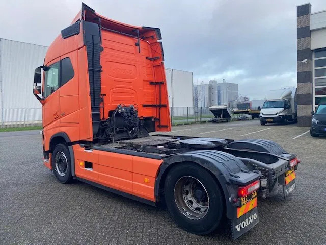Volvo FH 500 globe euro 6 full spoilered, mot approval - Tractor unit: picture 2 Volvo FH 500 globe euro 6 full spoilered, mot approval - Tractor unit: picture 2