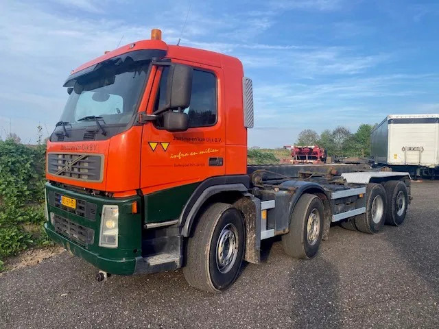 Volvo FM 440 8x4 ,containersysteem, handgeschakeld, luchtvering, naafreductie... - Cable system truck: picture 1 Volvo FM 440 8x4 ,containersysteem, handgeschakeld, luchtvering, naafreductie... - Cable system truck: picture 1