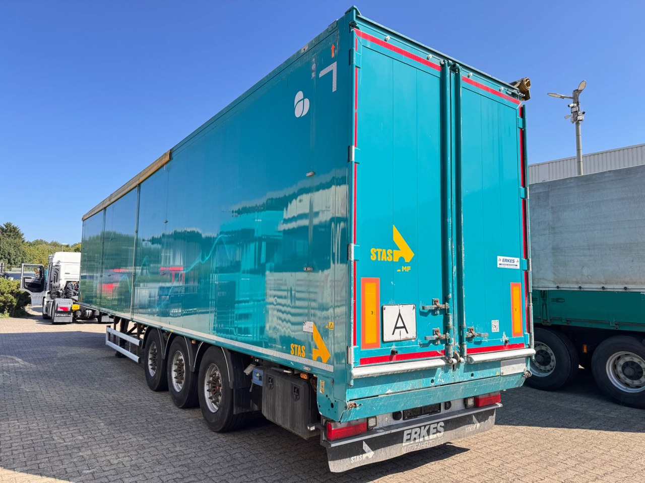 Stas S 300 ZX Walkingfloor  Schubboden 2 x Vorhanden - Walking floor semi-trailer: picture 5 Stas S 300 ZX Walkingfloor  Schubboden 2 x Vorhanden - Walking floor semi-trailer: picture 5