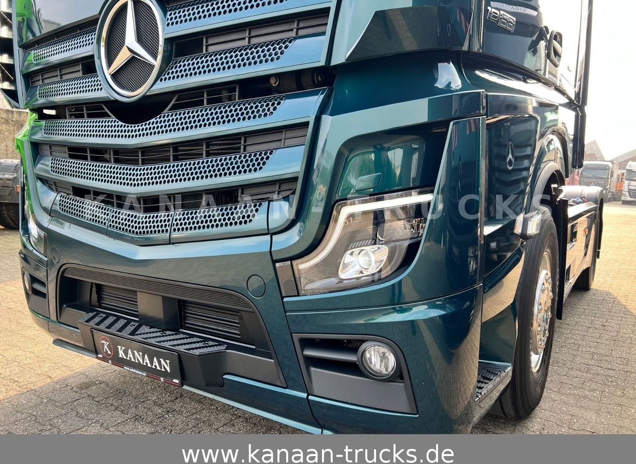 Tractor unit Mercedes-Benz 1858 LS Actros 5 GigaSpace leder Xenon 1860 1863: picture 8