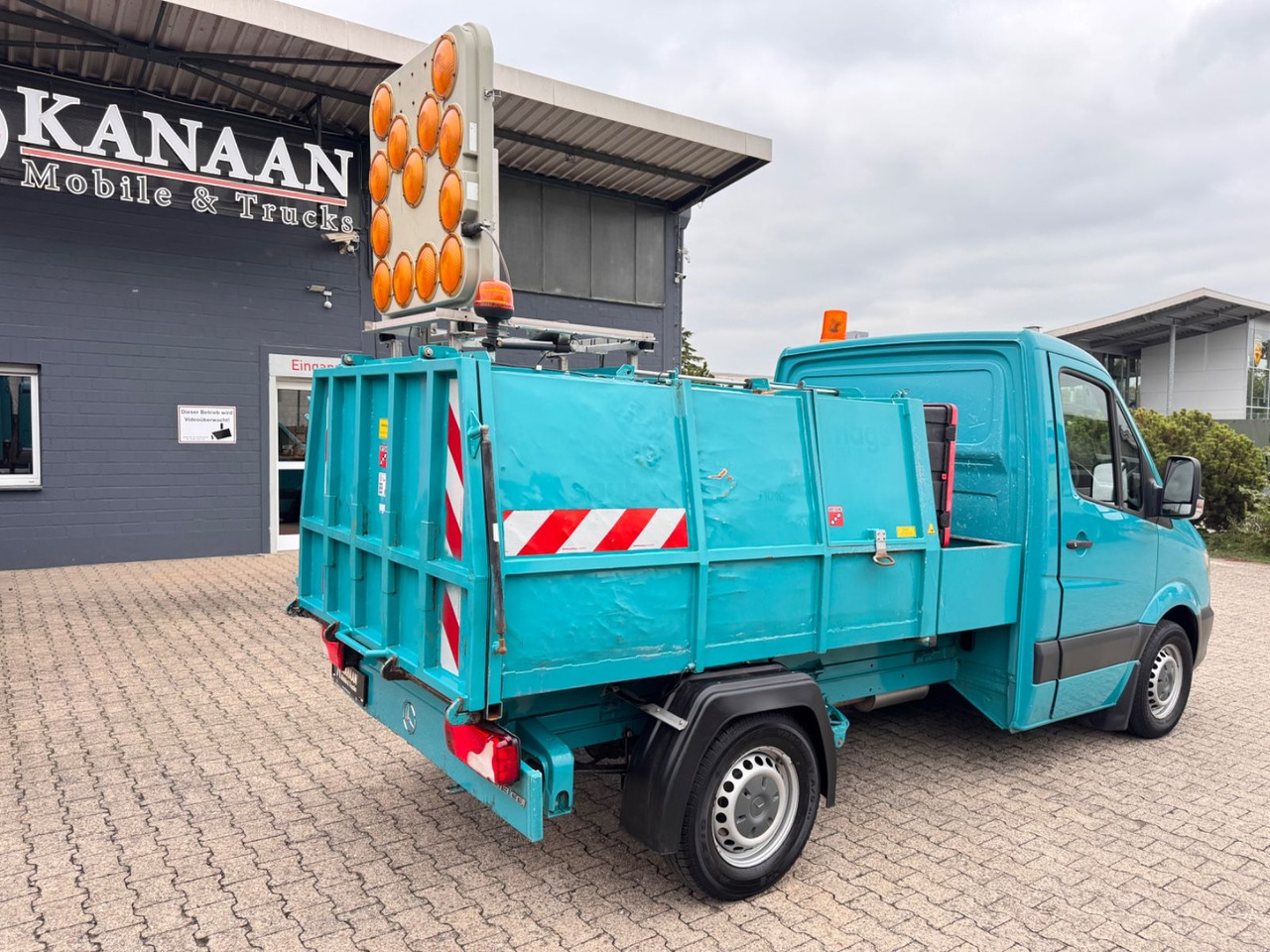 Mercedes-Benz 313 CDI Sprinter II Bertsche Müllwagen Tafel - Van: picture 3 Mercedes-Benz 313 CDI Sprinter II Bertsche Müllwagen Tafel - Van: picture 3