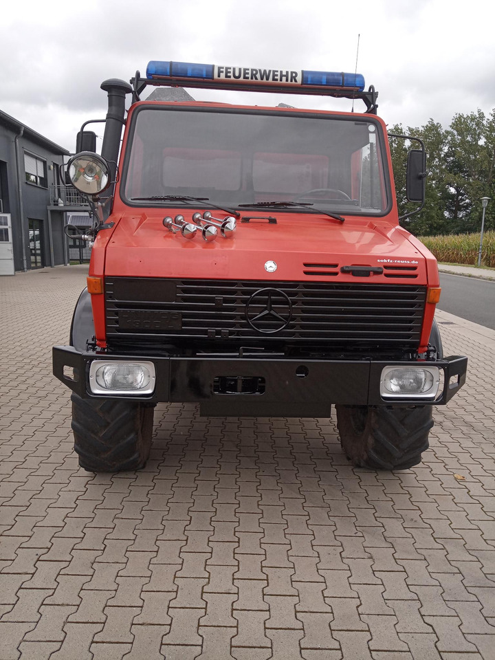 Mercedes Benz Unimog U1300L Unimog Firetruck - Fire truck: picture 3 Mercedes Benz Unimog U1300L Unimog Firetruck - Fire truck: picture 3