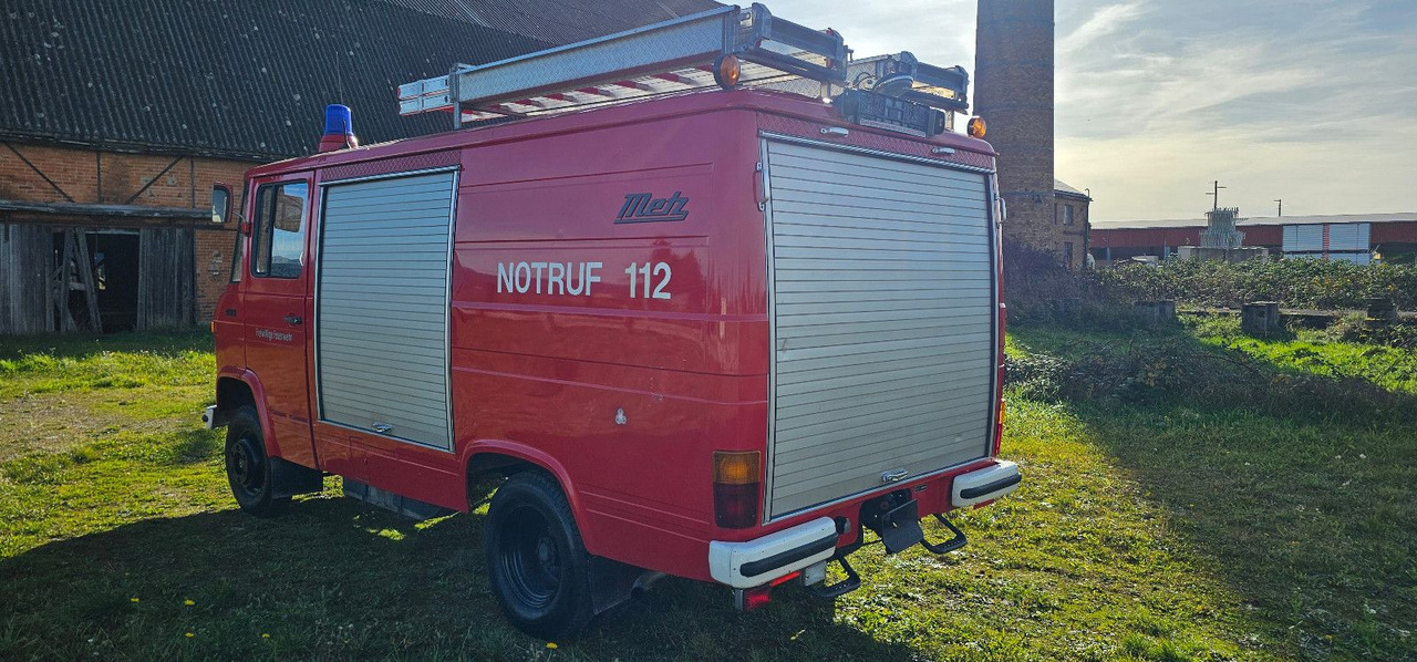 Mercedes-Benz 409 Feuerwehr Oldtimer Eventfahrzeug Traumauto - Van: picture 3 Mercedes-Benz 409 Feuerwehr Oldtimer Eventfahrzeug Traumauto - Van: picture 3