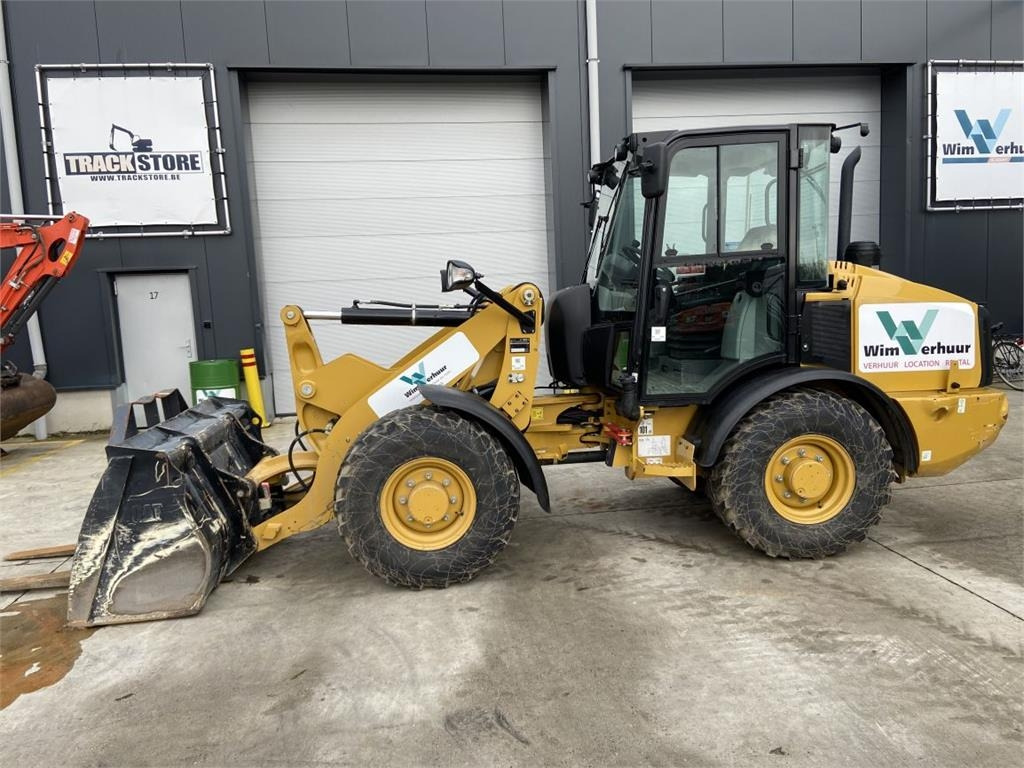 CAT 906M (7164) - Compact loader: picture 1 CAT 906M (7164) - Compact loader: picture 1