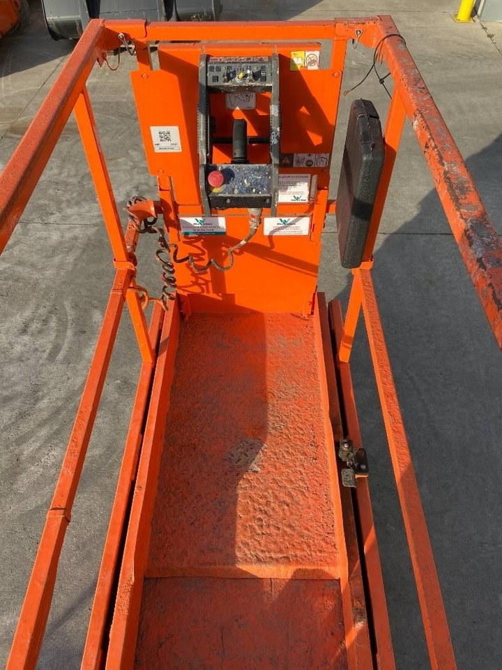 JLG 1930 ES - Scissor lift: picture 2 JLG 1930 ES - Scissor lift: picture 2