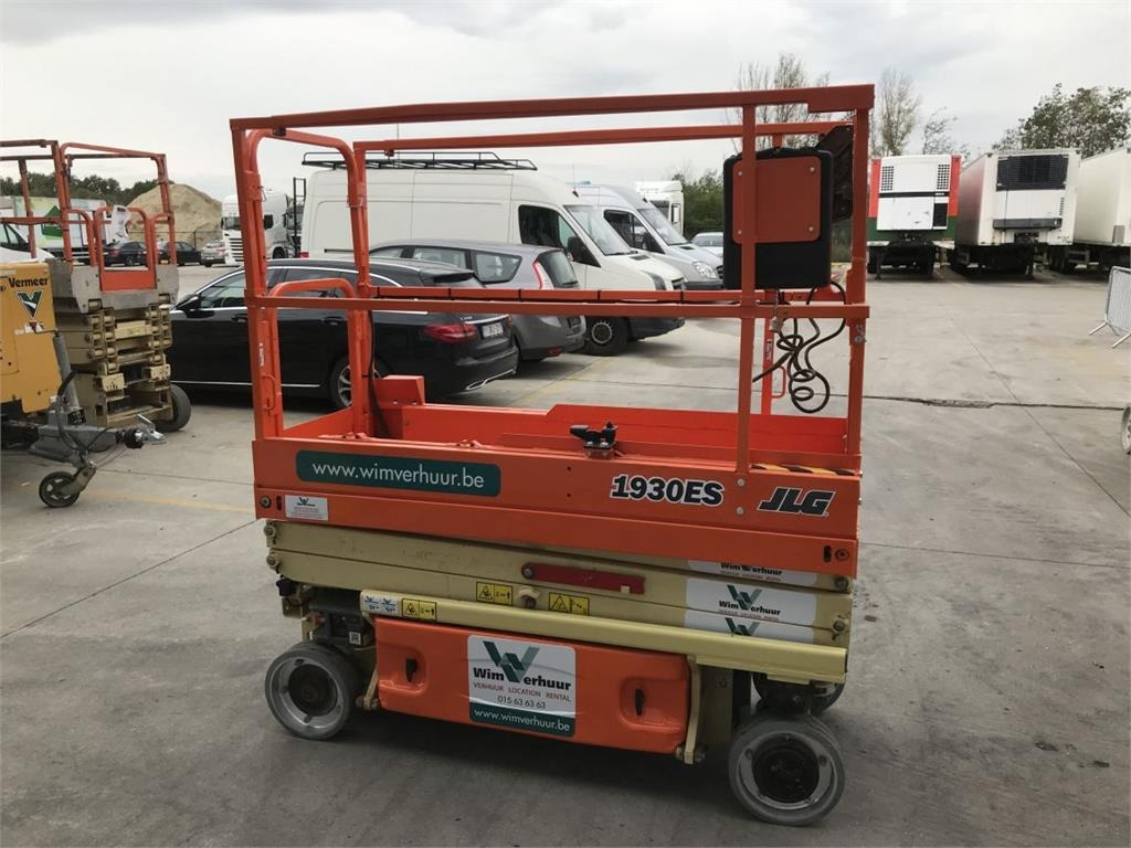JLG 1930ES (4510)  - Scissor lift: picture 4 JLG 1930ES (4510)  - Scissor lift: picture 4