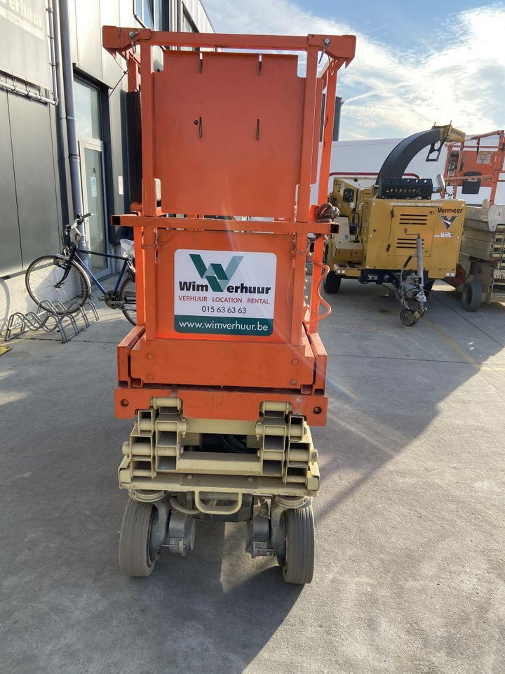 JLG 1930ES (4520)  - Scissor lift: picture 3 JLG 1930ES (4520)  - Scissor lift: picture 3
