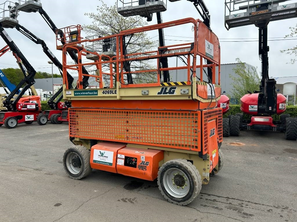 JLG 4069 LE - Scissor lift: picture 2 JLG 4069 LE - Scissor lift: picture 2