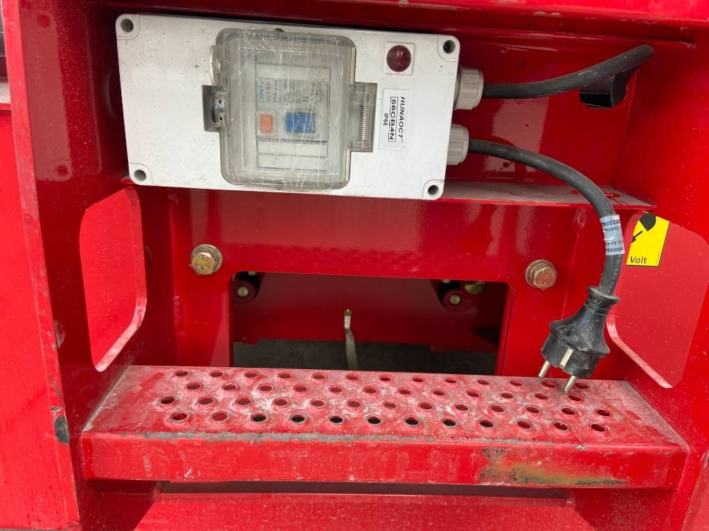 Magni ES 1612 - Scissor lift: picture 5 Magni ES 1612 - Scissor lift: picture 5