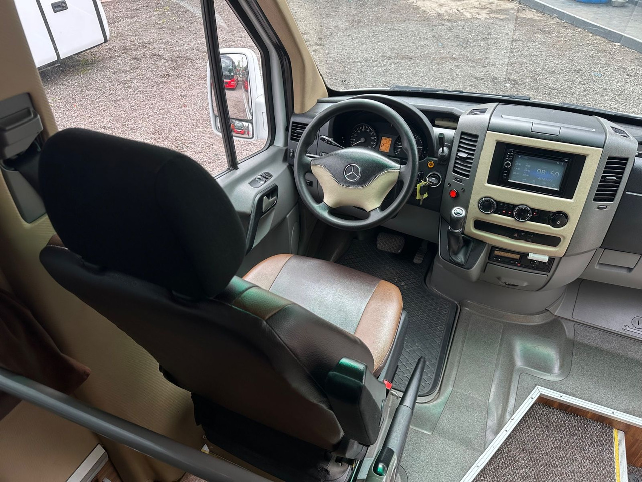 Mercedes-Benz Sprinter 519 CDi (Retarder*Klimaanlage*Reise) - Minibus, Passenger van: picture 5 Mercedes-Benz Sprinter 519 CDi (Retarder*Klimaanlage*Reise) - Minibus, Passenger van: picture 5