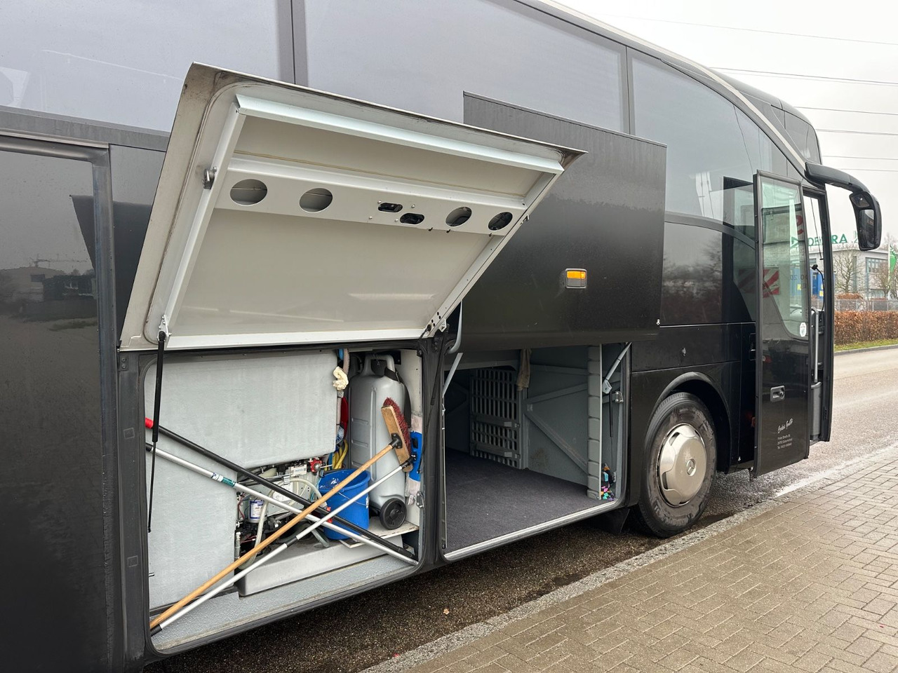 Coach Mercedes-Benz Tourismo O350 15 RHD (205 tKm*DE*TOP): picture 9 Coach Mercedes-Benz Tourismo O350 15 RHD (205 tKm*DE*TOP): picture 9