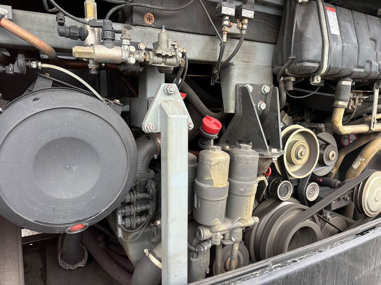 Coach Mercedes-Benz Tourismo O350 15 RHD (205 tKm*DE*TOP): picture 10 Coach Mercedes-Benz Tourismo O350 15 RHD (205 tKm*DE*TOP): picture 10