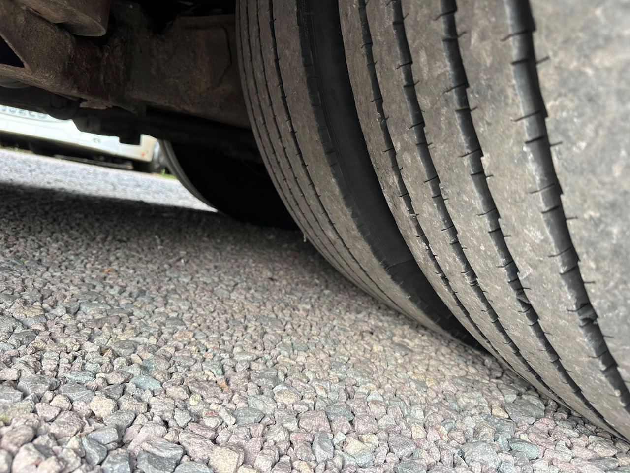 Setra S 315 UL (56 Sitze*Klima*Schalt*TOP) - Suburban bus: picture 3 Setra S 315 UL (56 Sitze*Klima*Schalt*TOP) - Suburban bus: picture 3