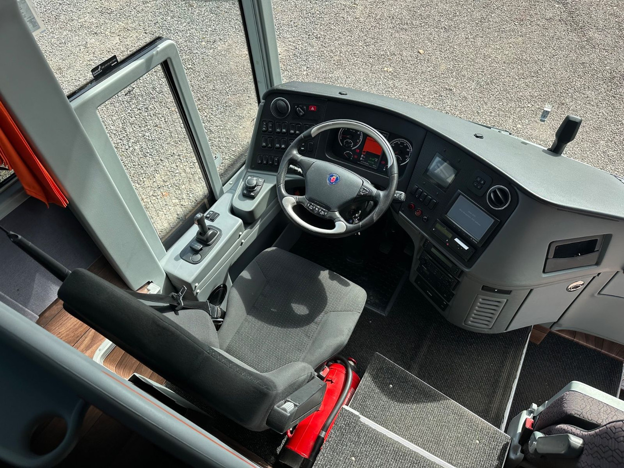 Vanhool VanHool x Scania TX 16 ACRON 6x2 (Euro6*55 Sitze - Coach: picture 4 Vanhool VanHool x Scania TX 16 ACRON 6x2 (Euro6*55 Sitze - Coach: picture 4
