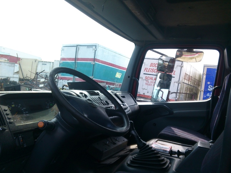 MERCEDES BENZ ATEGO 1823 1828 2528 - Cab: picture 5 MERCEDES BENZ ATEGO 1823 1828 2528 - Cab: picture 5
